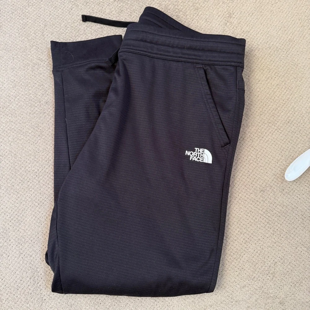 The North Face Mens Black Grid Fleece Track Jogger Pants XL Athletic Hiking